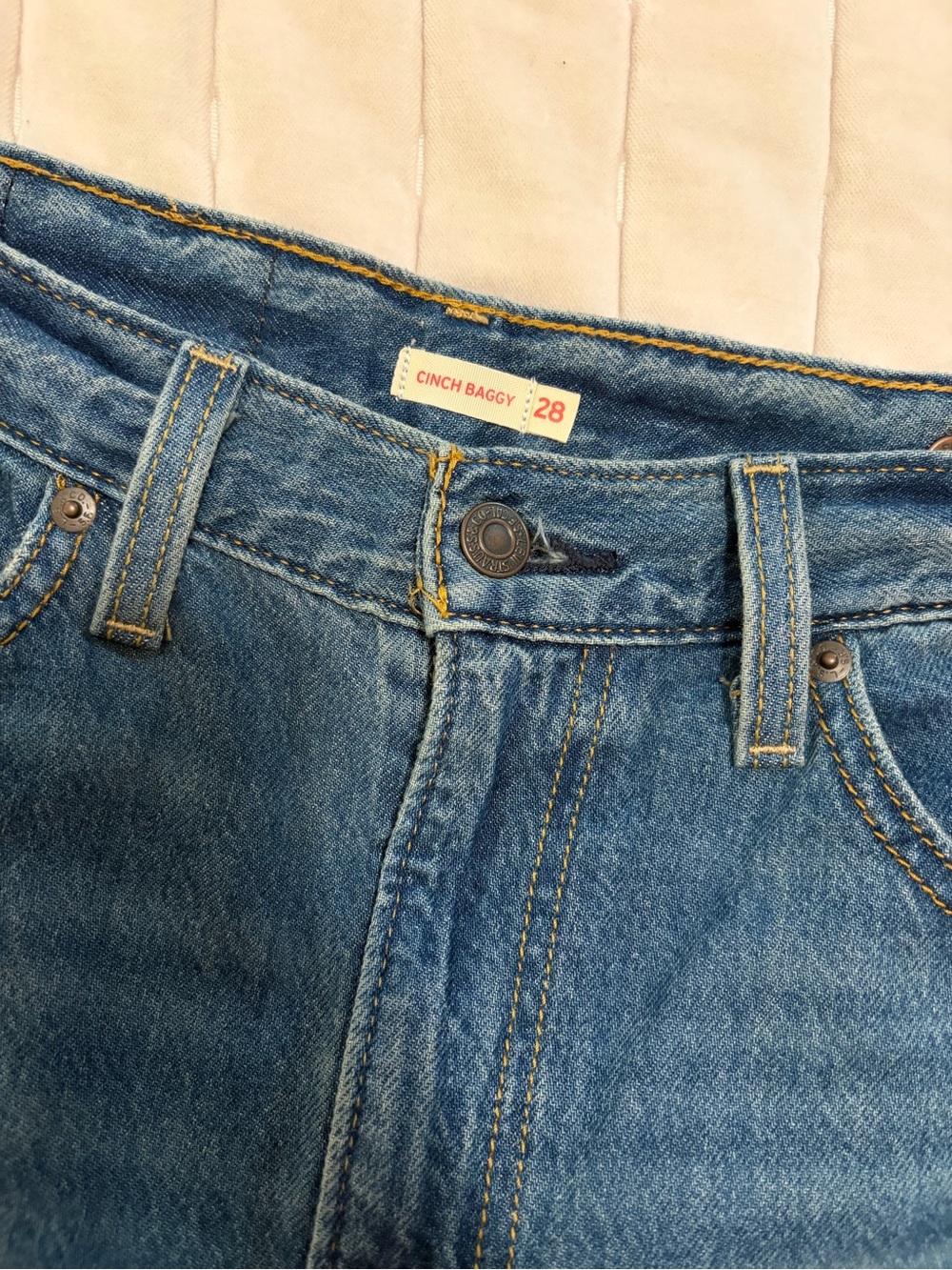 Levi's High-Rise Blue Denim Jeans 28W x 33L - Picture 5 of 9